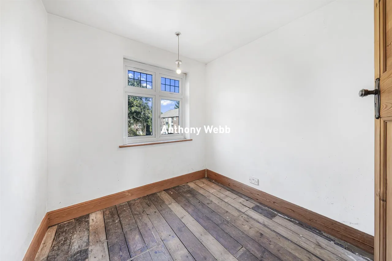 Winchmore Hill Road, Winchmore Hill, N21, photo 17