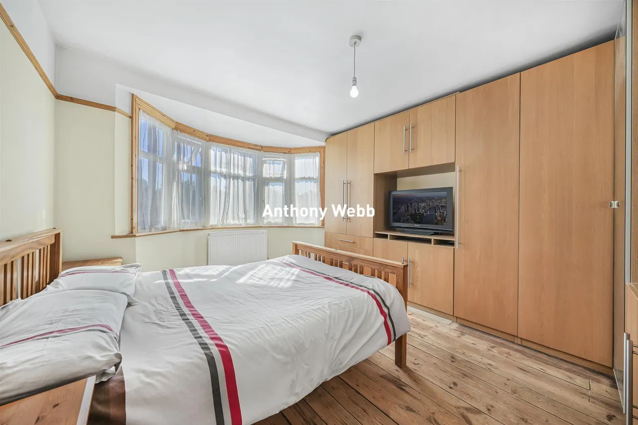 Winchmore Hill Road, Winchmore Hill, N21, photo 16