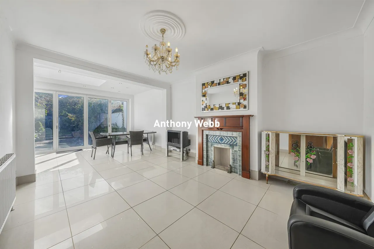 Winchmore Hill Road, Winchmore Hill, N21, photo 6