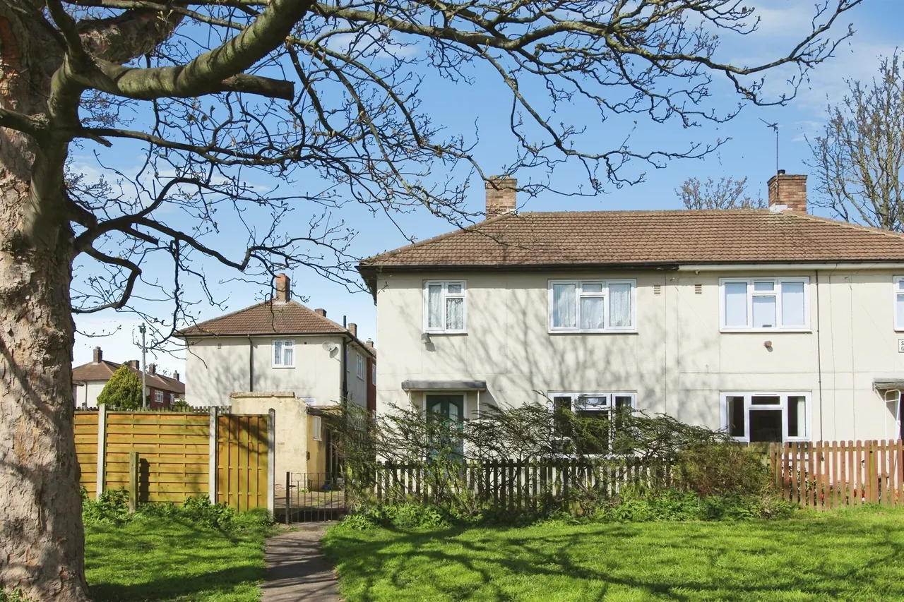 3 bed house for sale — Scott Hall Green, Leeds