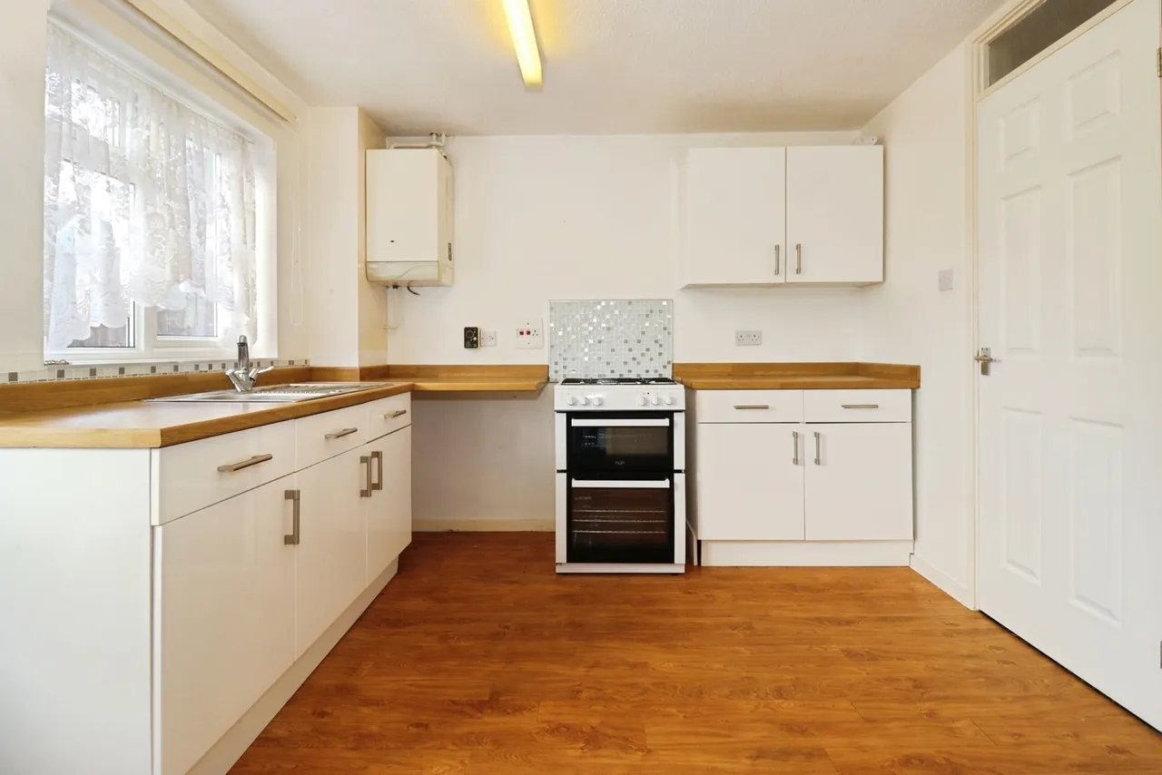 Lapwing Gardens, Stapleton, Bristol, BS16, photo 4