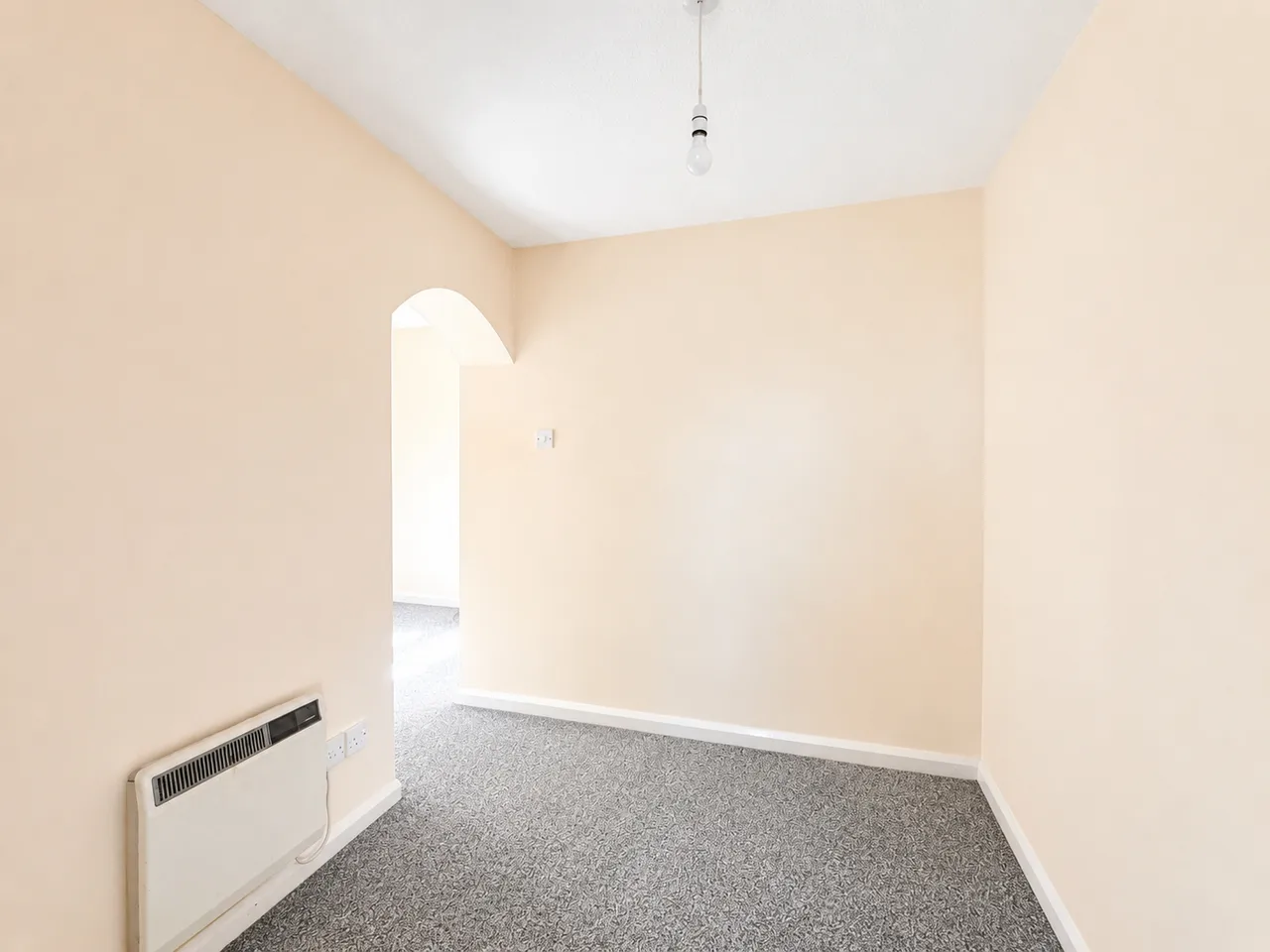 Peter James Court, Stafford, ST16, photo 6