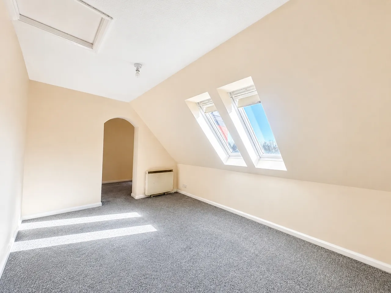 Peter James Court, Stafford, ST16, photo 5