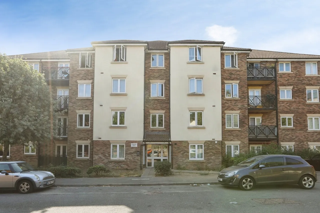 2 bed flat for sale — Stanhope House, Rockwell Court, Tovil, Maidstone, ME15