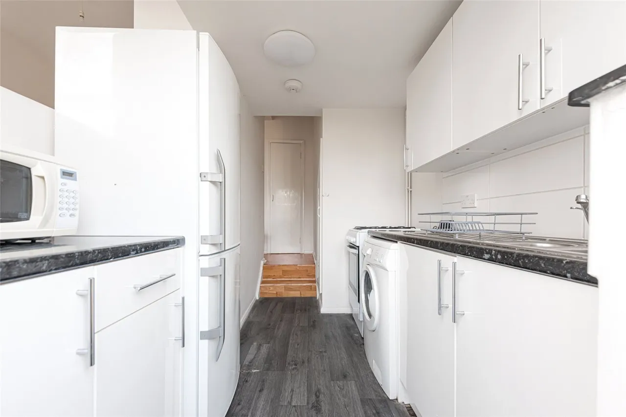Woodstock Road, Stroud Green, photo 7