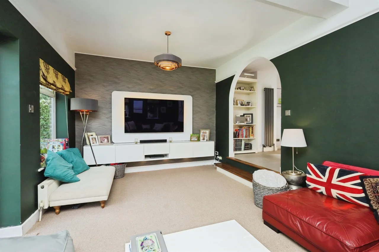 London Road, HAILSHAM, photo 8