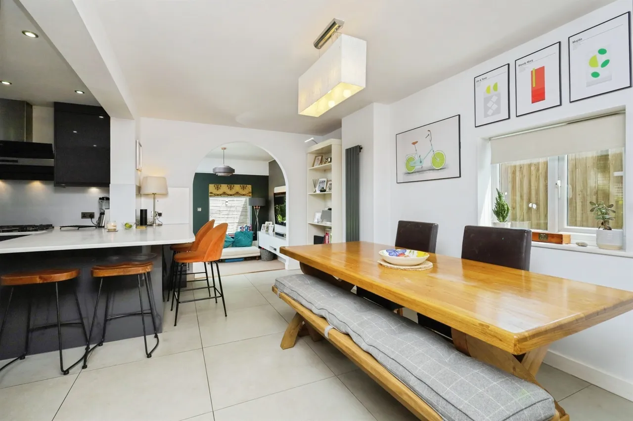 London Road, HAILSHAM, photo 5
