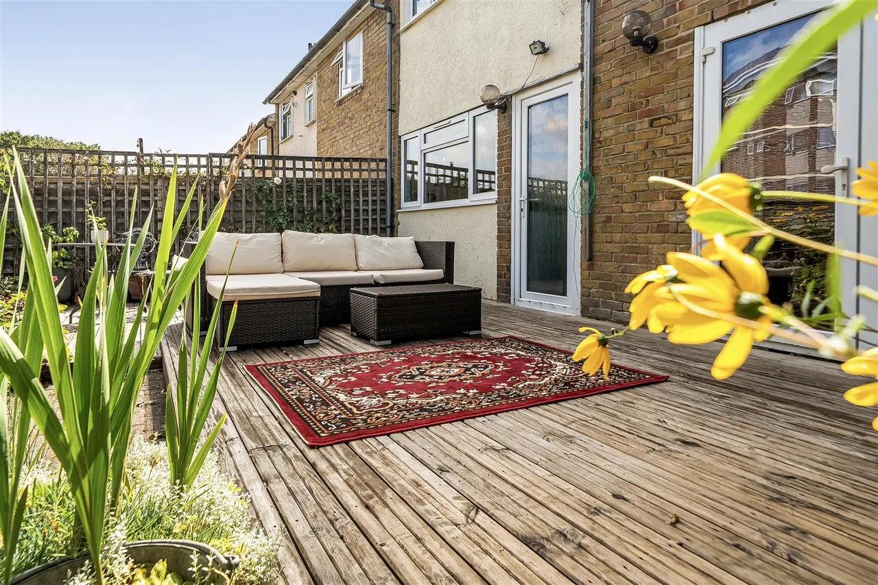Hewett Road, Titchfield, photo 10