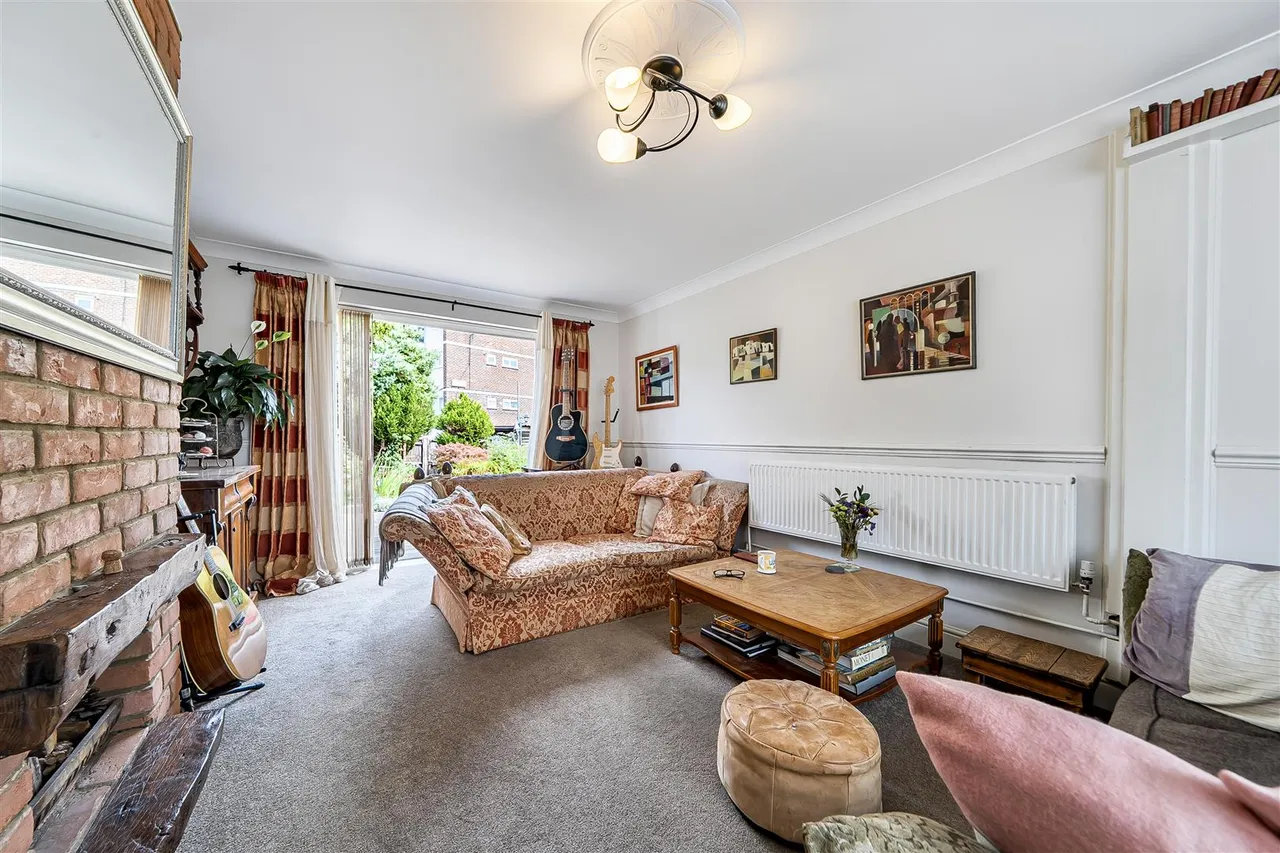 Hewett Road, Titchfield, photo 6