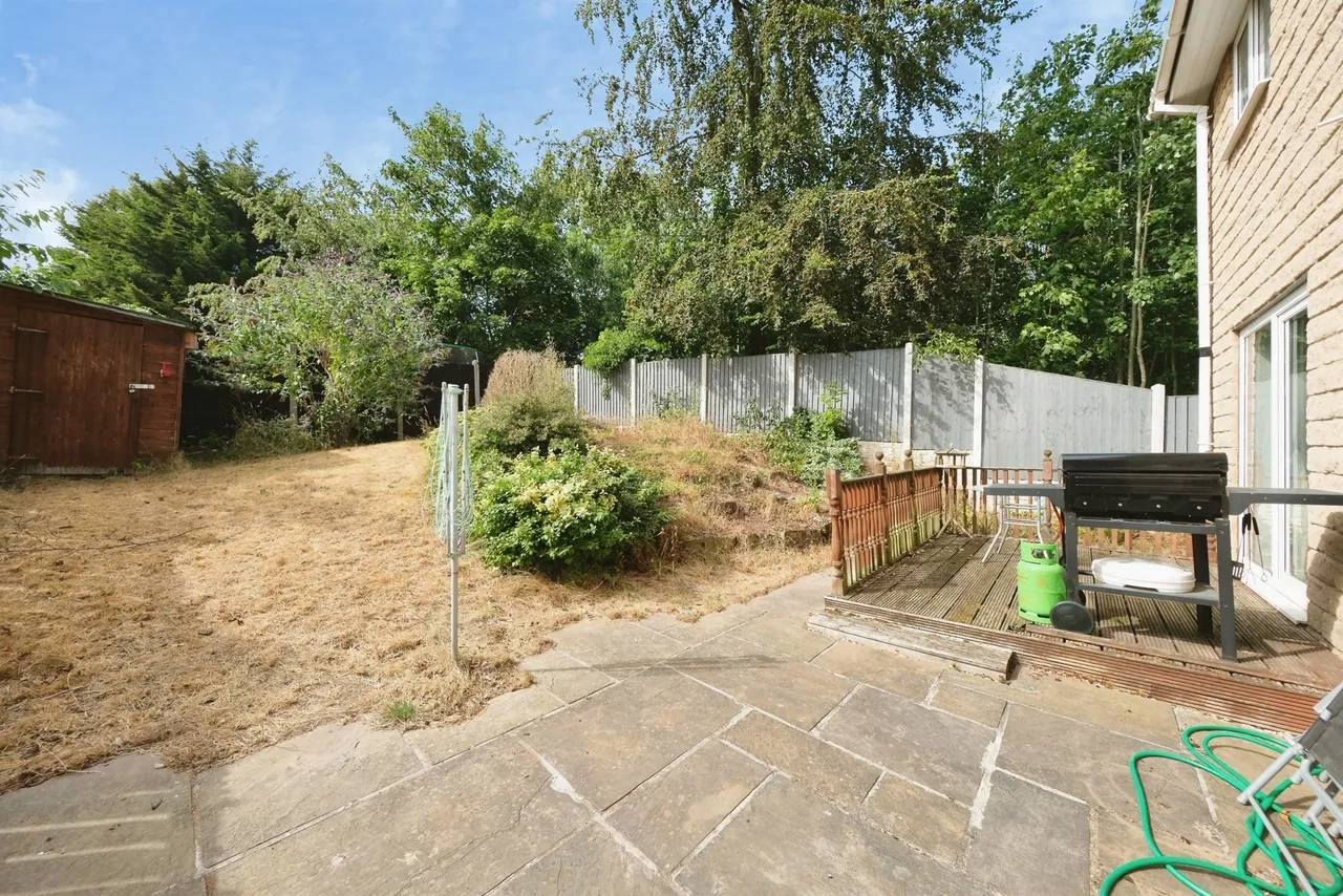 Farndon Grove, Gateford, S81, photo 11