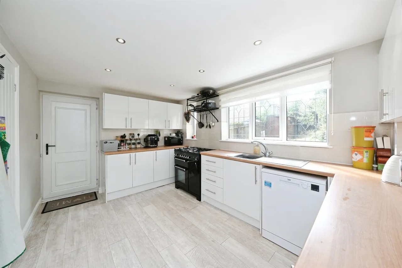 Farndon Grove, Gateford, S81, photo 4