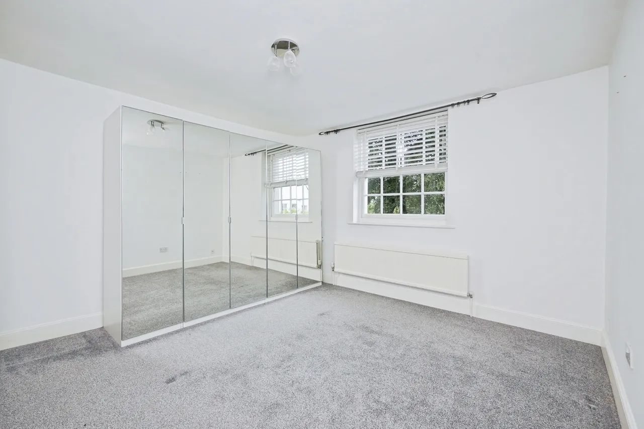 High Street, St. Margarets-at-Cliffe, CT15, photo 11