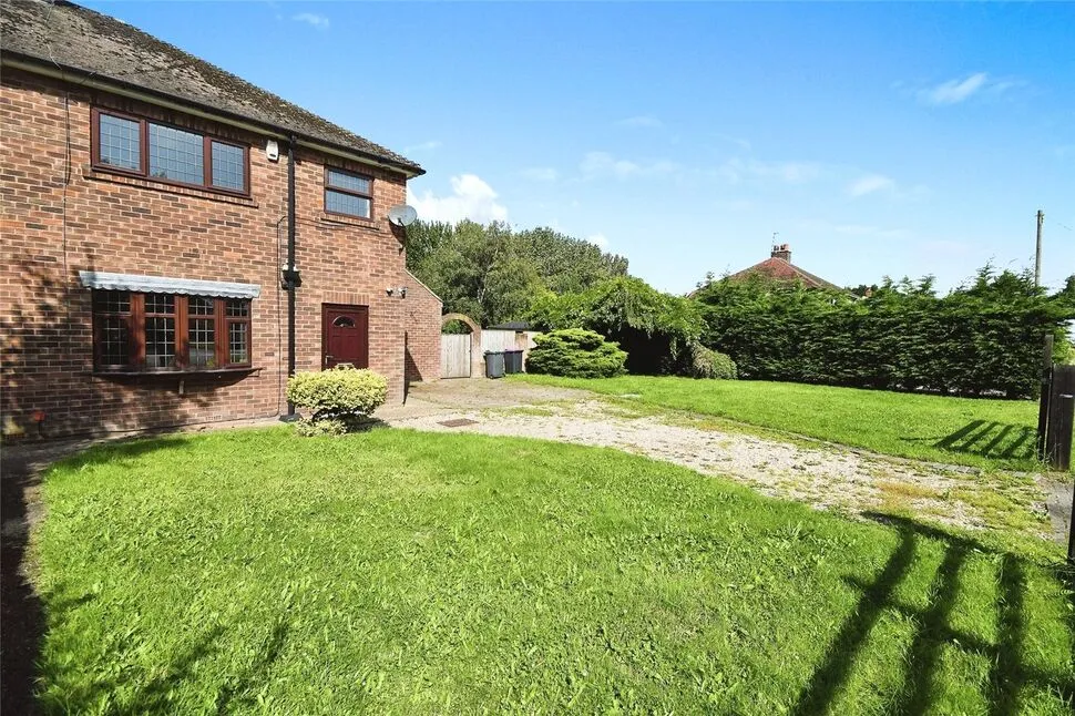 Park Farm Road, Kettlethorpe, LN1, photo 6
