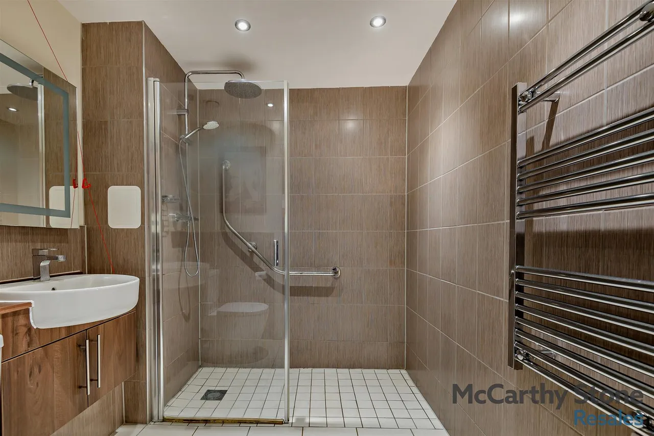 Cainscross Road, Stroud, GL5, photo 15