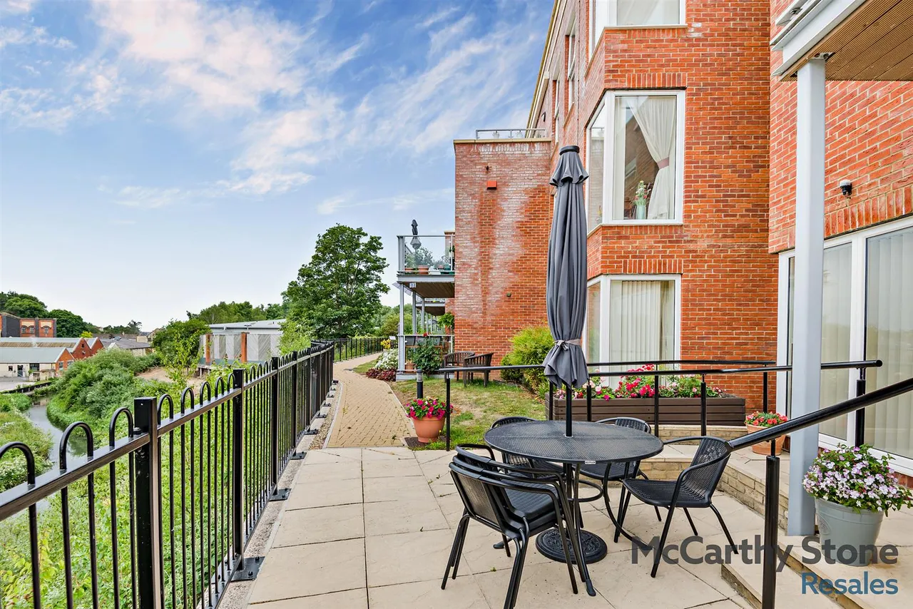 Cainscross Road, Stroud, GL5, photo 18