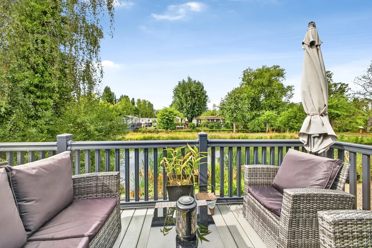 Moorhen Island, Billing Aquadrome, NORTHAMPTON, Northamptonshire, NN3, photo 16
