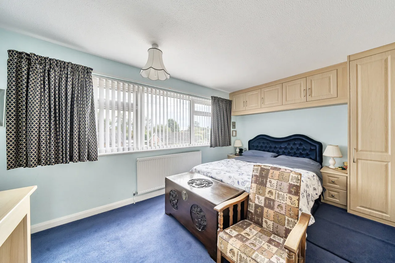 Heathfield Close, Binfield Heath, RG9, photo 6