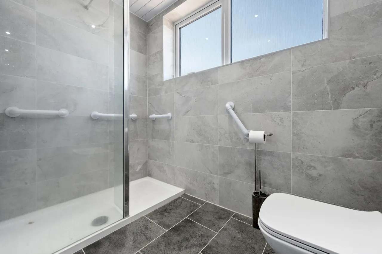 Lincoln Way, Rainhill, Prescot, Prescot, L35 6PJ, photo 13