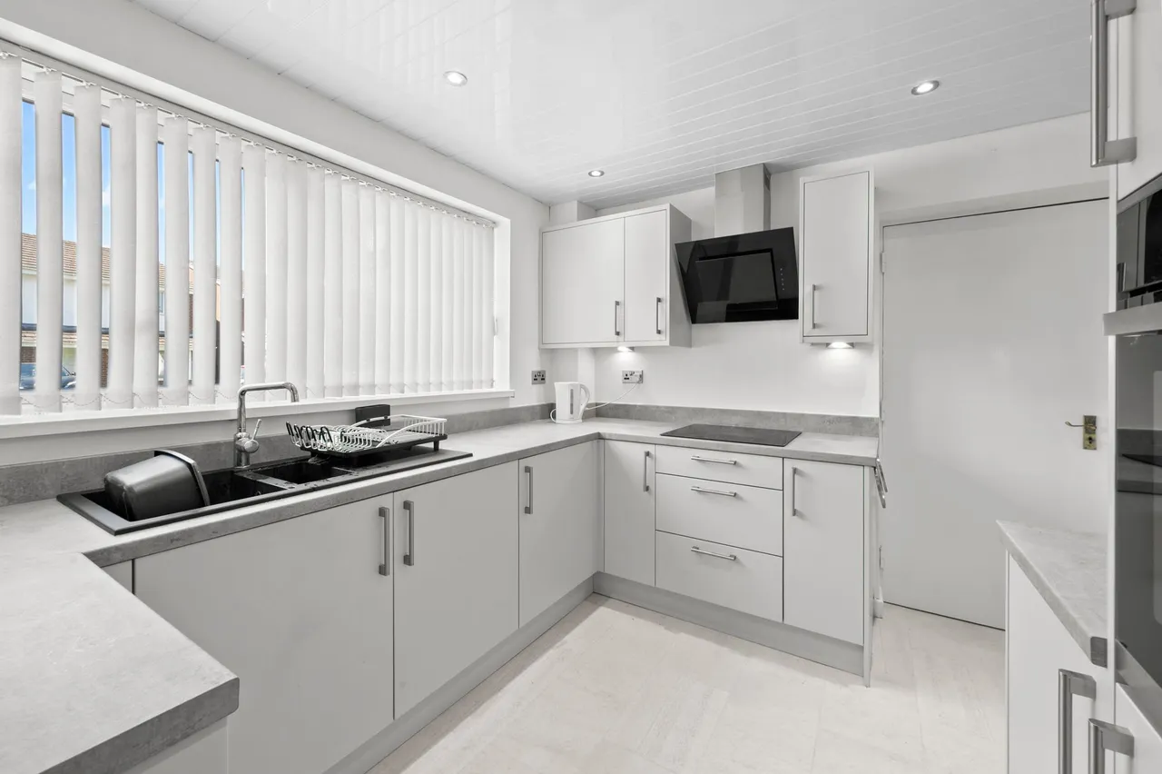 Lincoln Way, Rainhill, Prescot, Prescot, L35 6PJ, photo 3