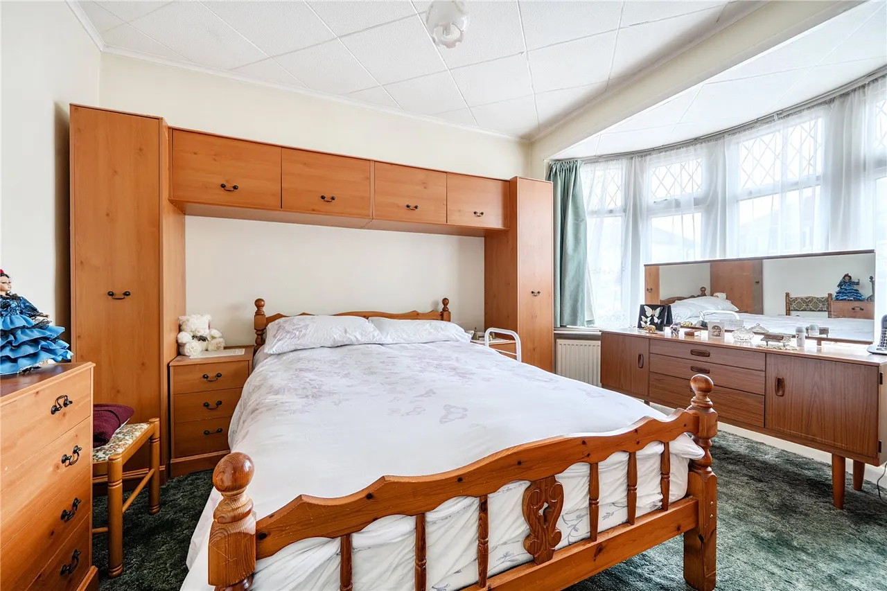 Beresford Avenue, London, N20, photo 9