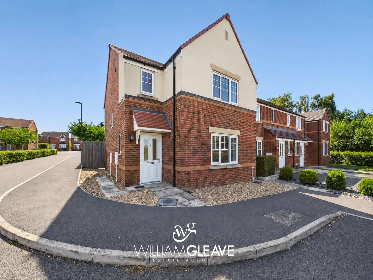 3 bed house for sale — Cwrt Melangell, Oakenholt, Flint, Flintshire, CH6 5WT