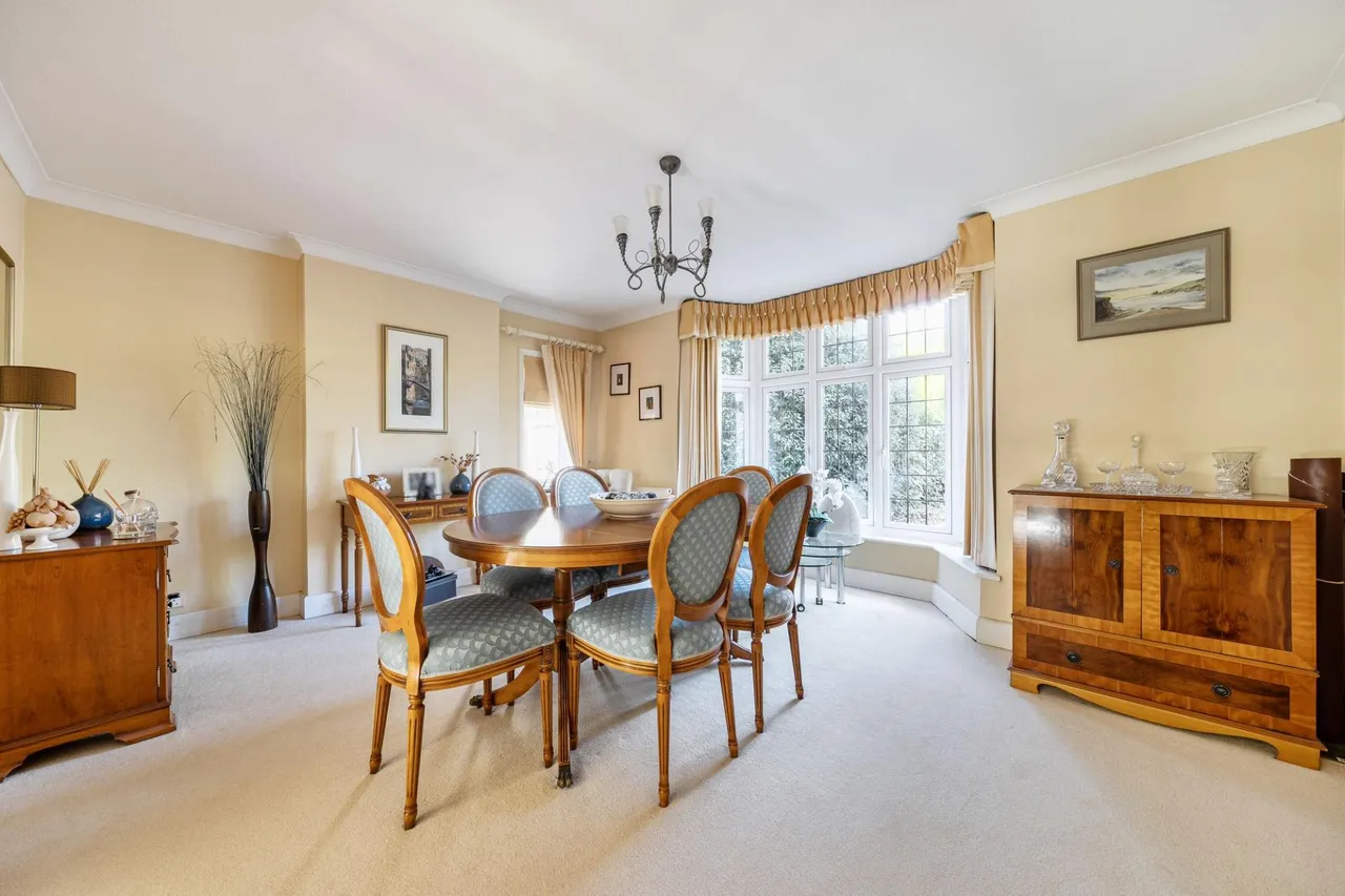Holtye Road, East Grinstead, RH19, photo 8