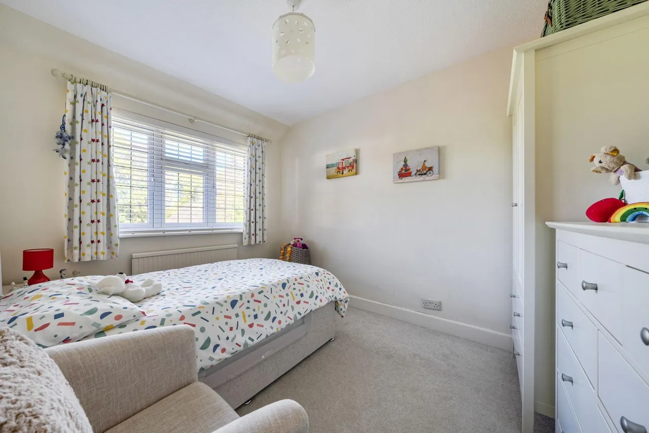 Holtye Road, East Grinstead, RH19, photo 19