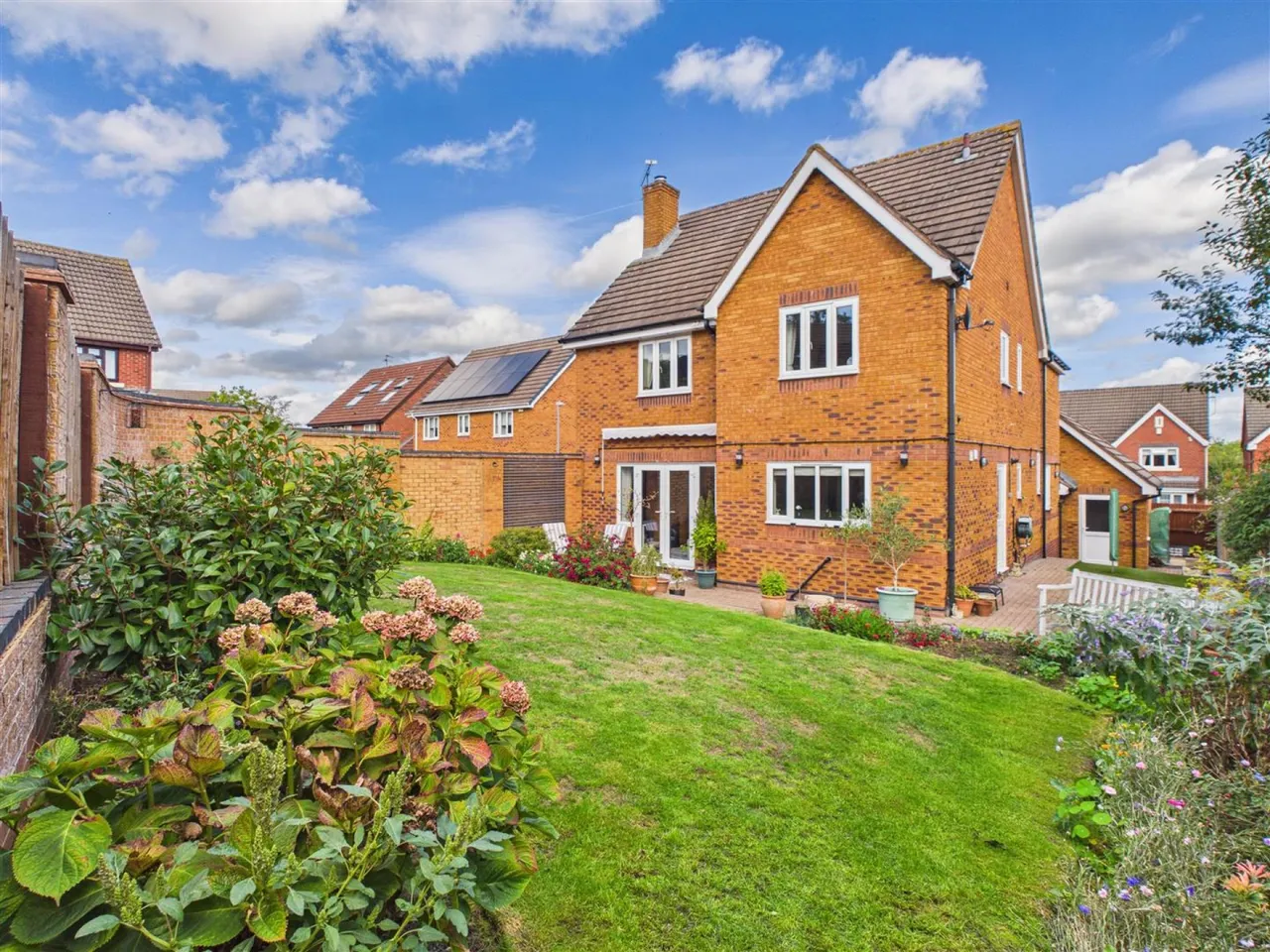 Amos Gardens, Worcester, WR4, photo 14