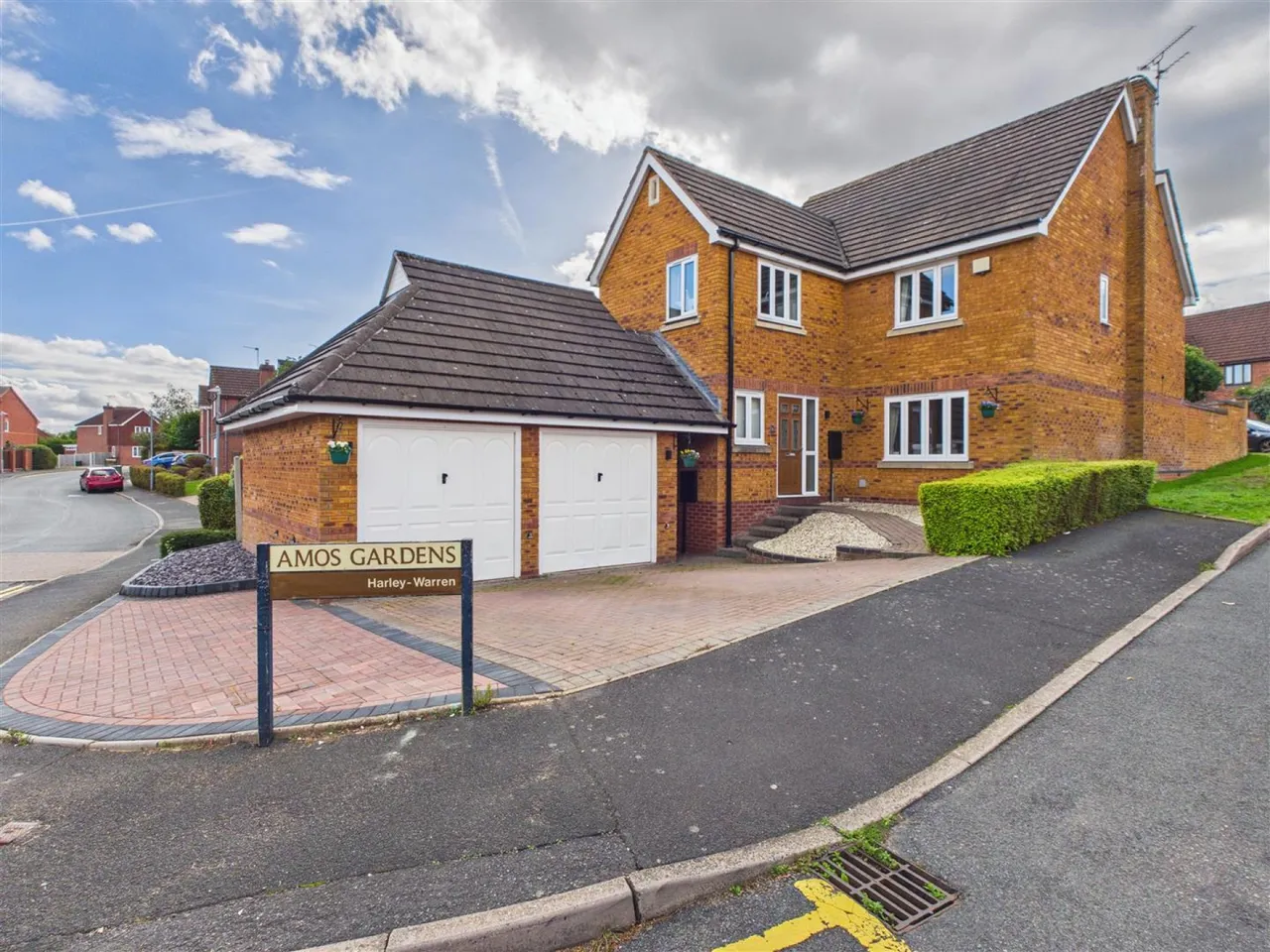 4 bed house for sale, Amos Gardens, Worcester, WR4