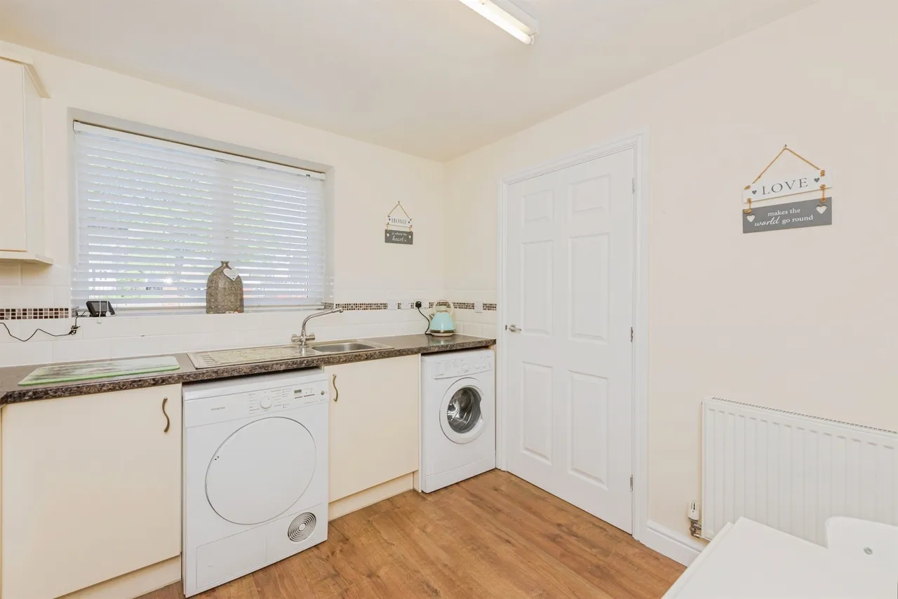 Tinkers Green Road, Wilnecote, B77, photo 8