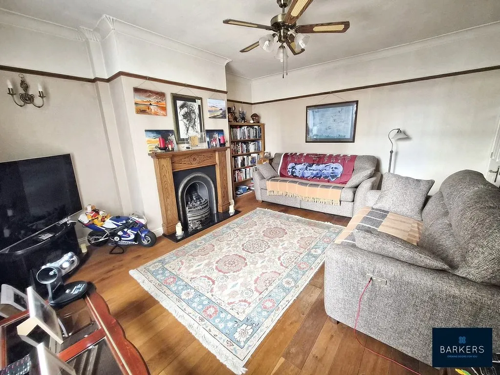 South View Road, East Bierley BD4 6PH, photo 4