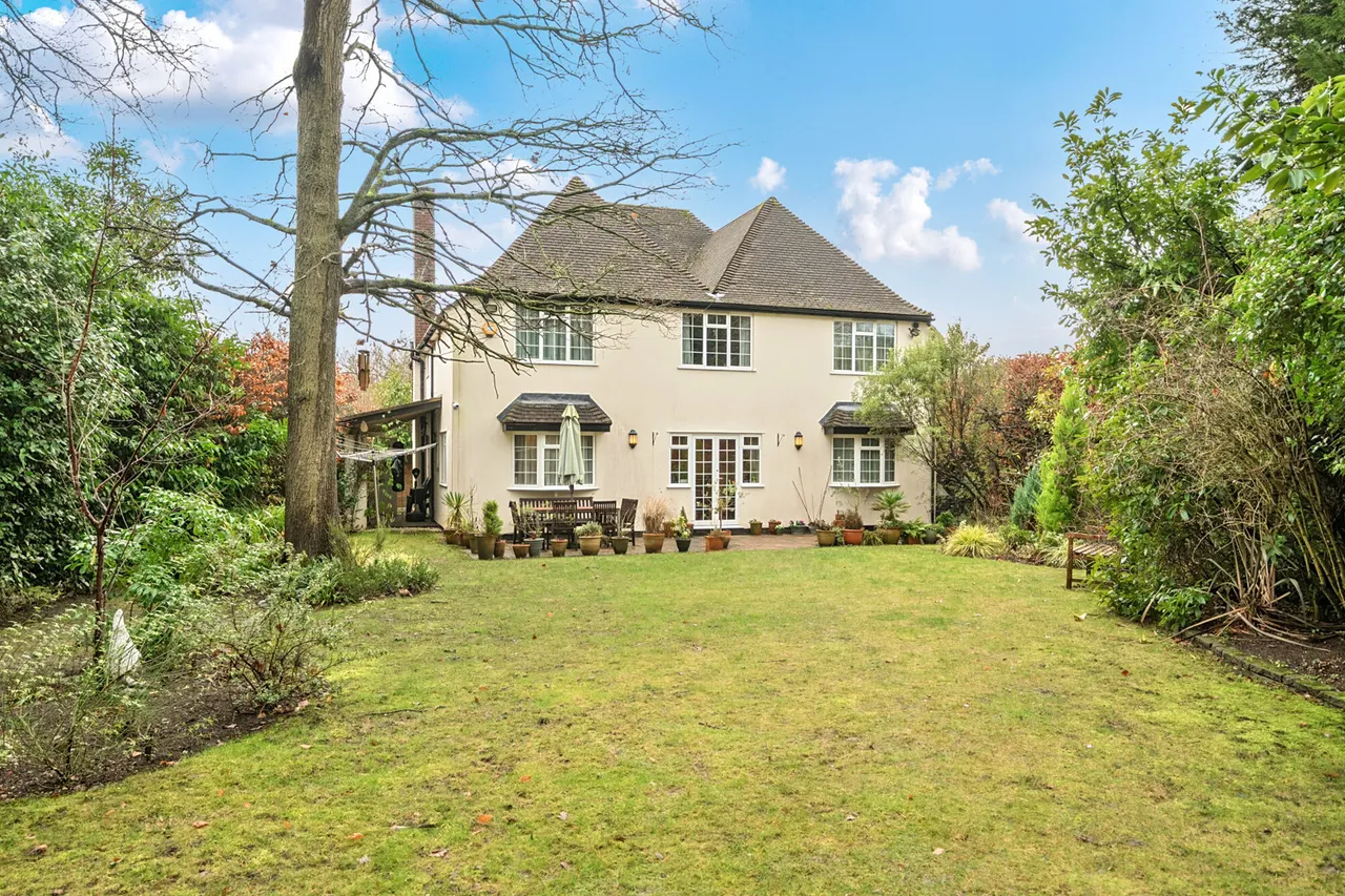 The Broadwalk, Northwood, HA6, photo 18