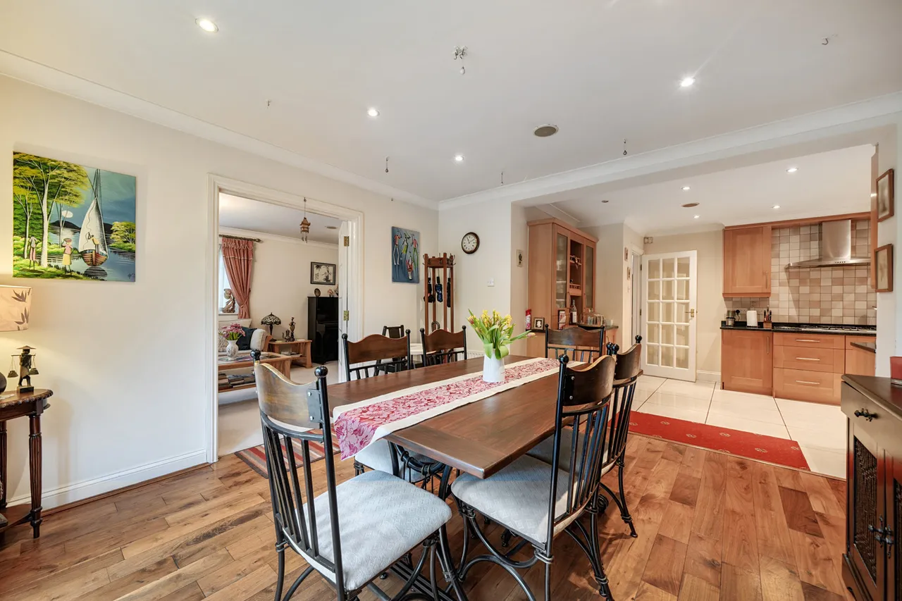 The Broadwalk, Northwood, HA6, photo 7
