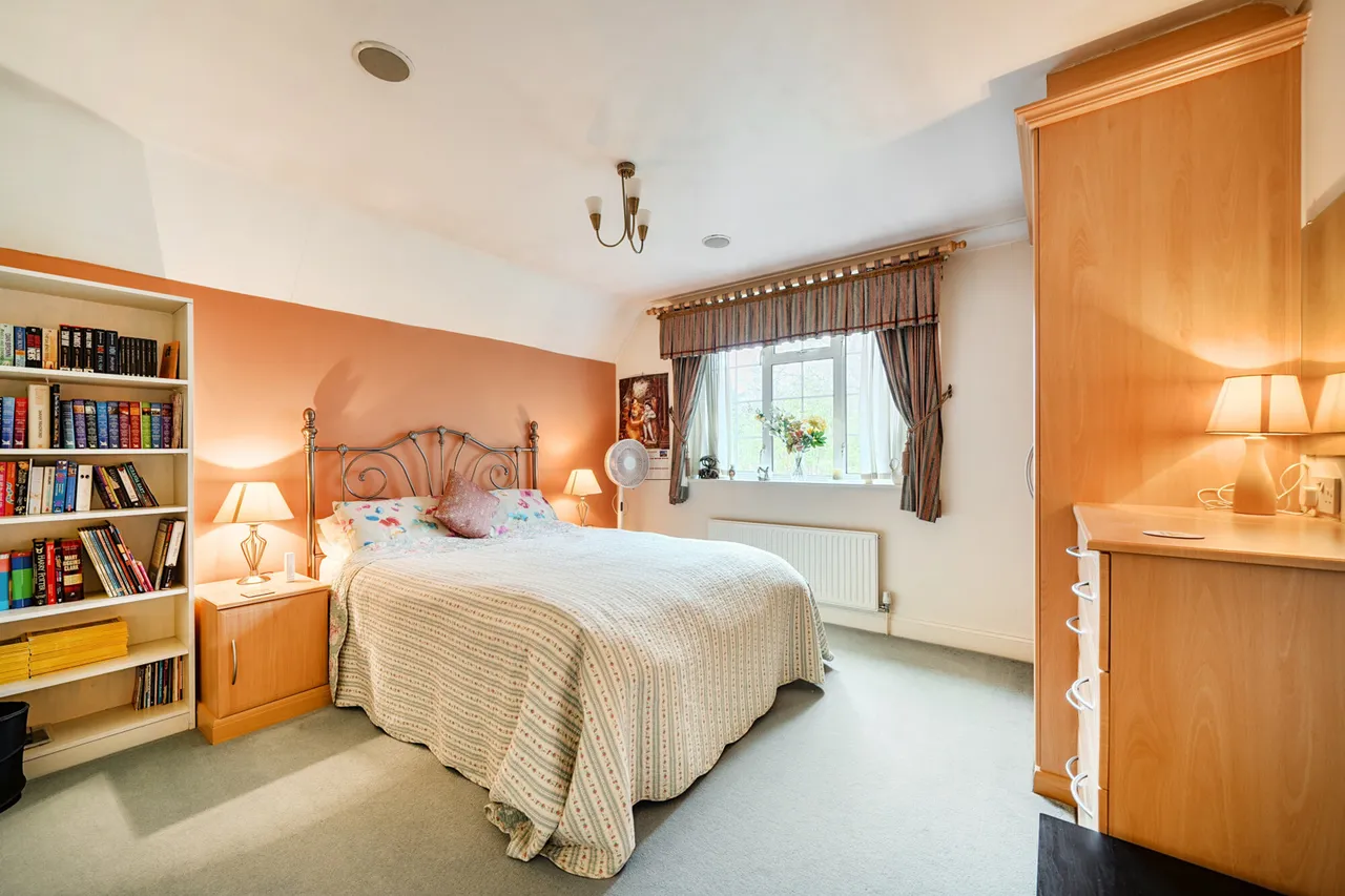 The Broadwalk, Northwood, HA6, photo 21
