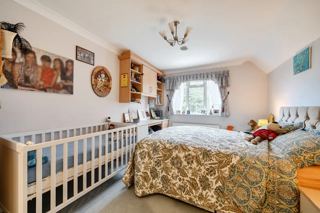 The Broadwalk, Northwood, HA6, photo 24