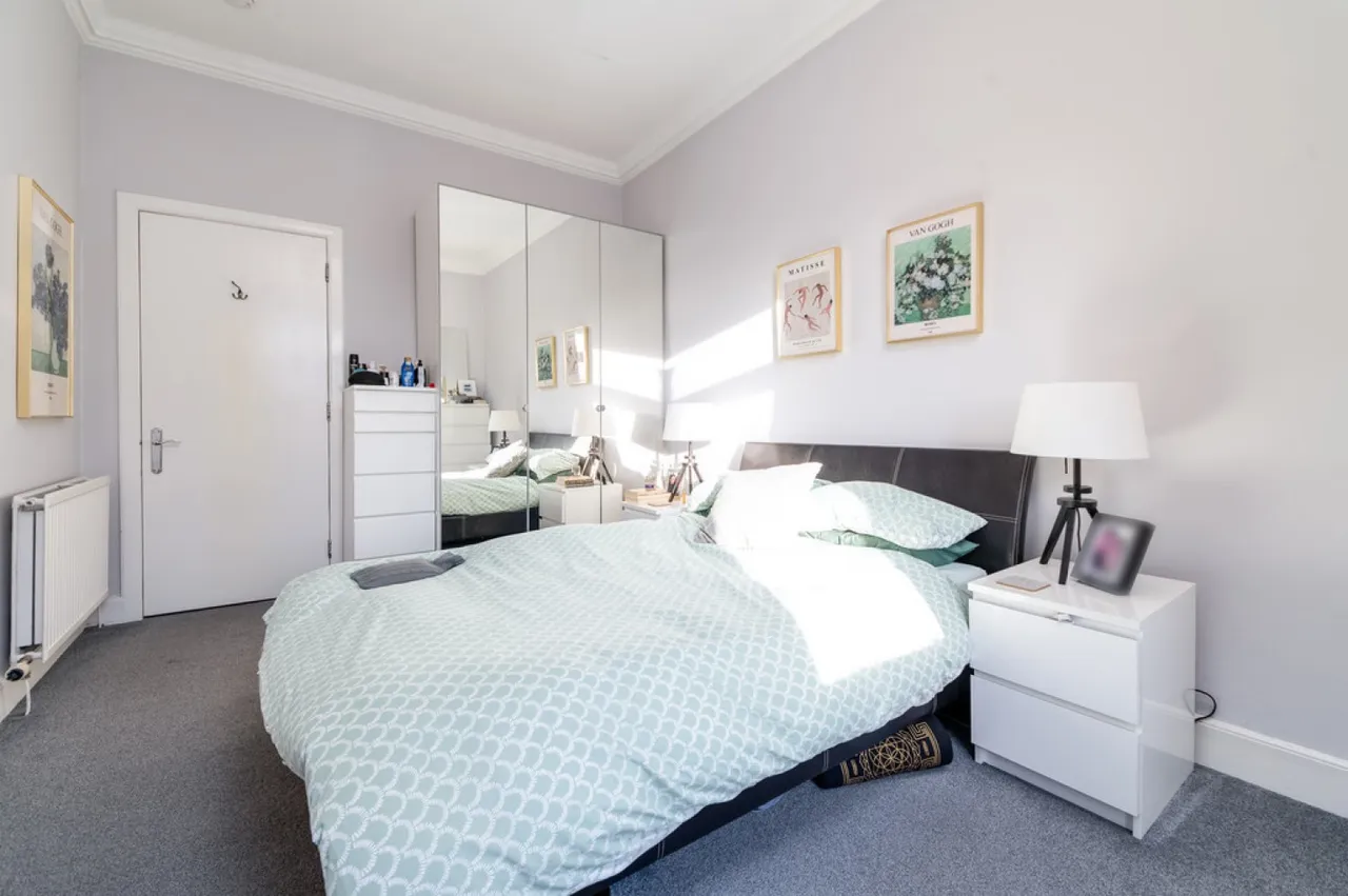 Dean Crescent, photo 6