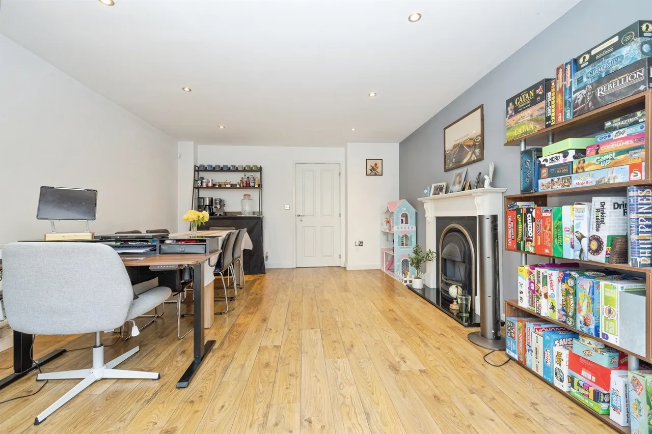 Dodd Road, Watford, WD24, photo 8