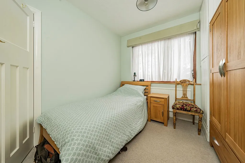 Seaton Gardens, Ruislip Manor, HA4, photo 7