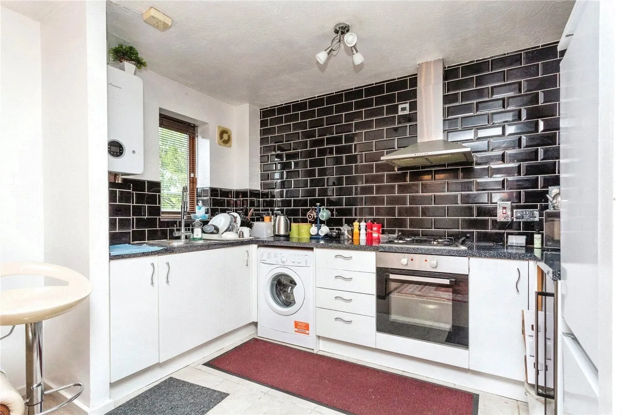 Devereux Place, Leadenhall, Milton Keynes, Buckinghamshire, MK6, photo 6