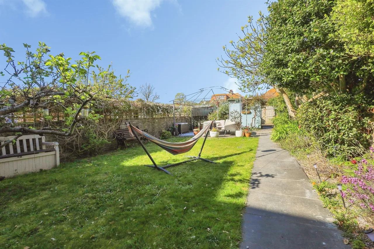 Victoria Drive, Eastbourne, BN20, photo 10