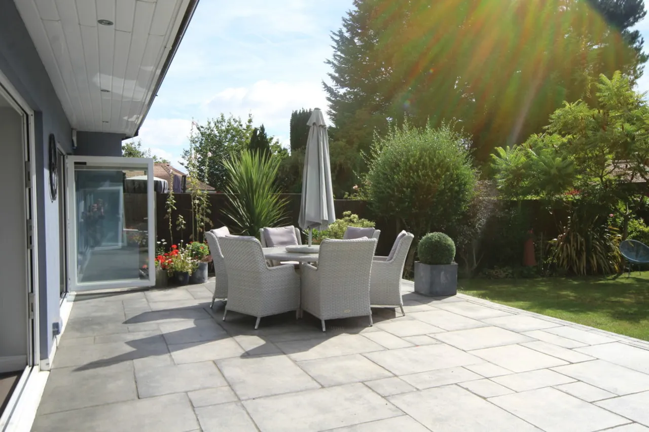 Timsway, Staines, photo 4
