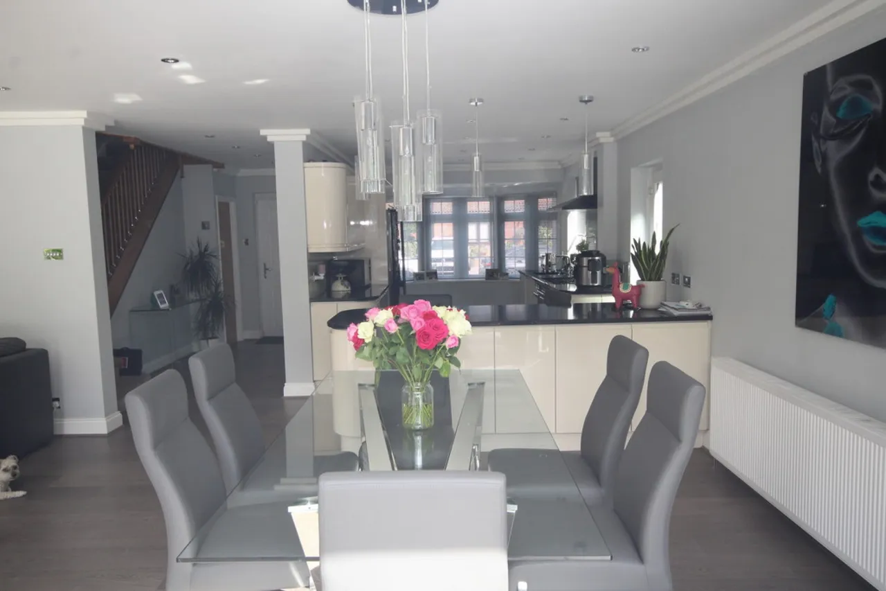 Timsway, Staines, photo 6