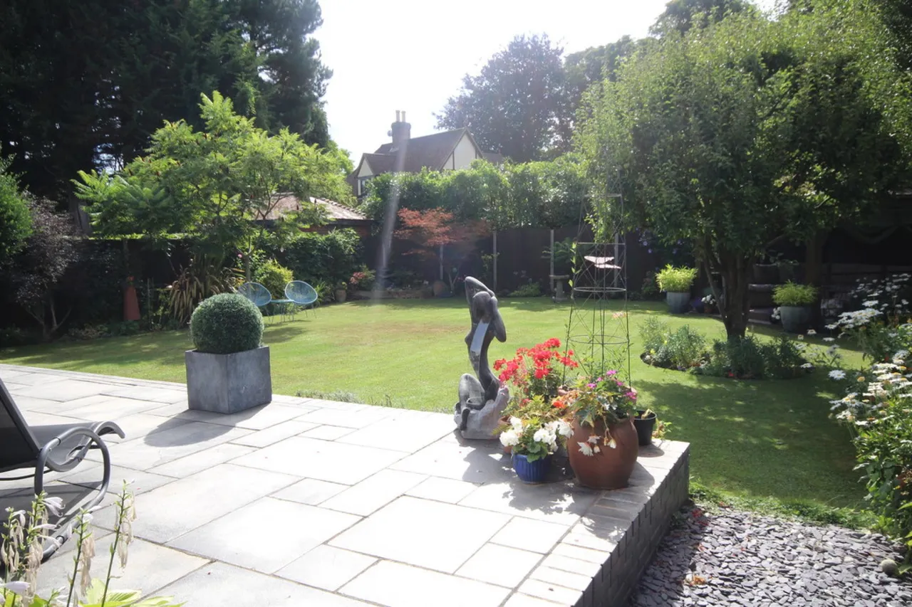 Timsway, Staines, photo 3
