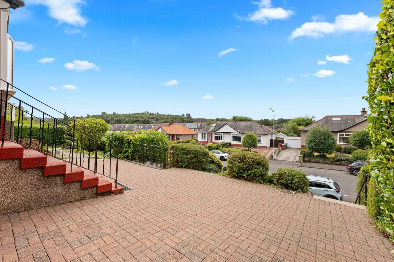 Merrylee Park Avenue, Giffnock, photo 19