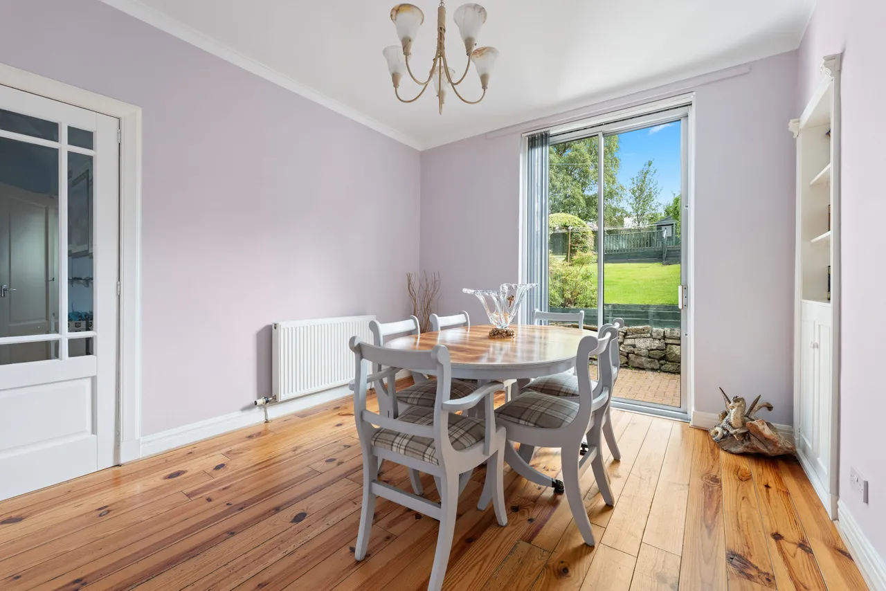 Merrylee Park Avenue, Giffnock, photo 4