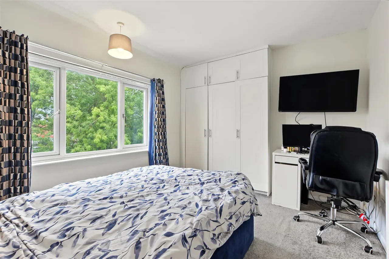 Bentwell Avenue, Arnold, NG5, photo 8