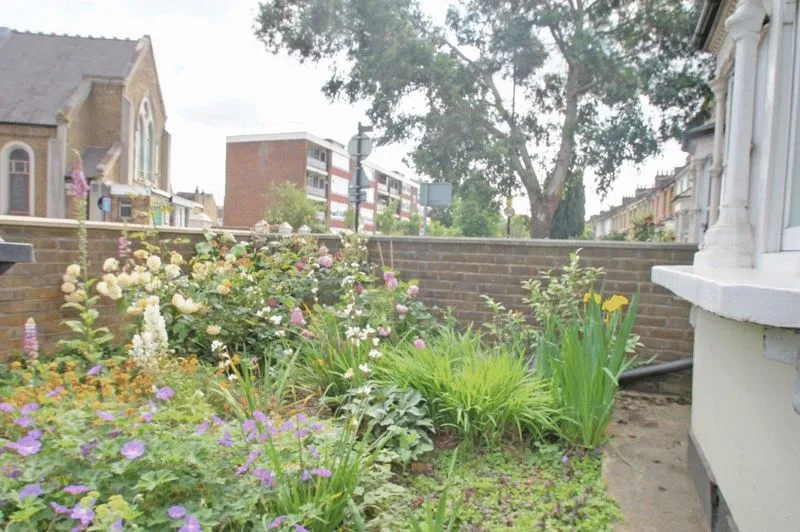 West Green Road, London N15 5EA, photo 20