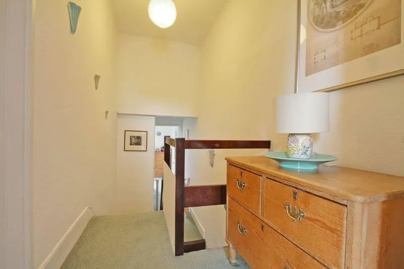 West Green Road, London N15 5EA, photo 13