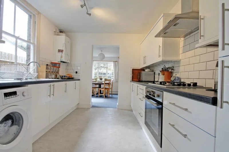 West Green Road, London N15 5EA, photo 5
