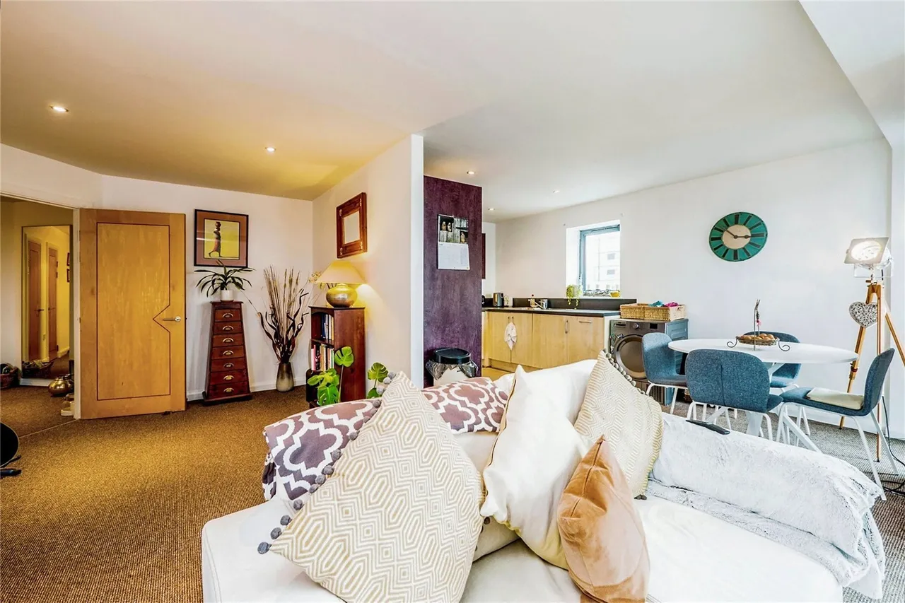 Churchill Way, Cardiff, CF10, photo 5
